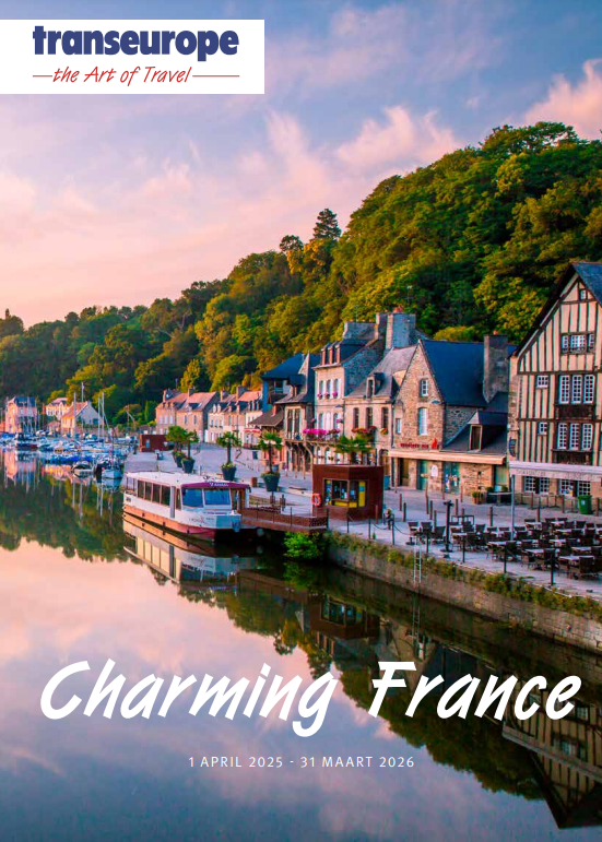 Charming France 25 26